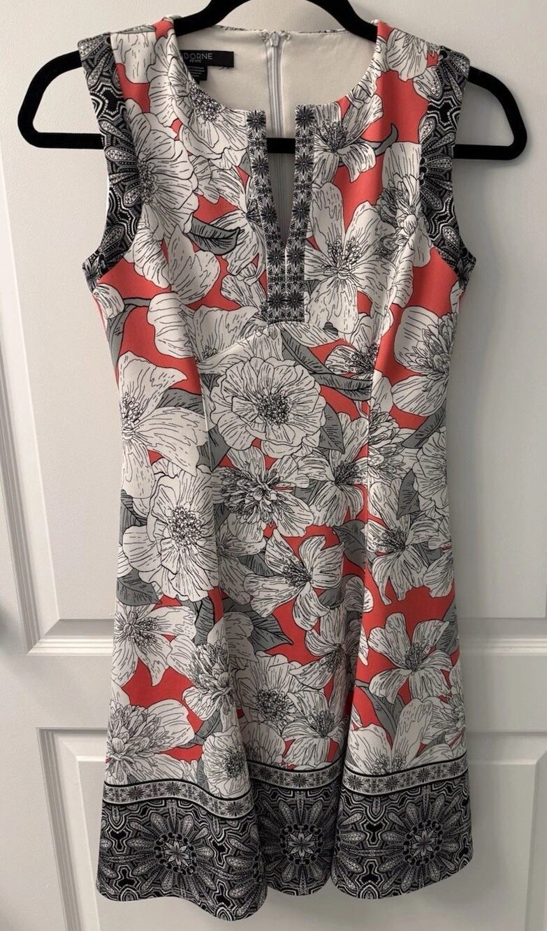 Adorne Women's Petite Dress Black/Coral Print Lined Fit & Flare Zip Back Size 0P